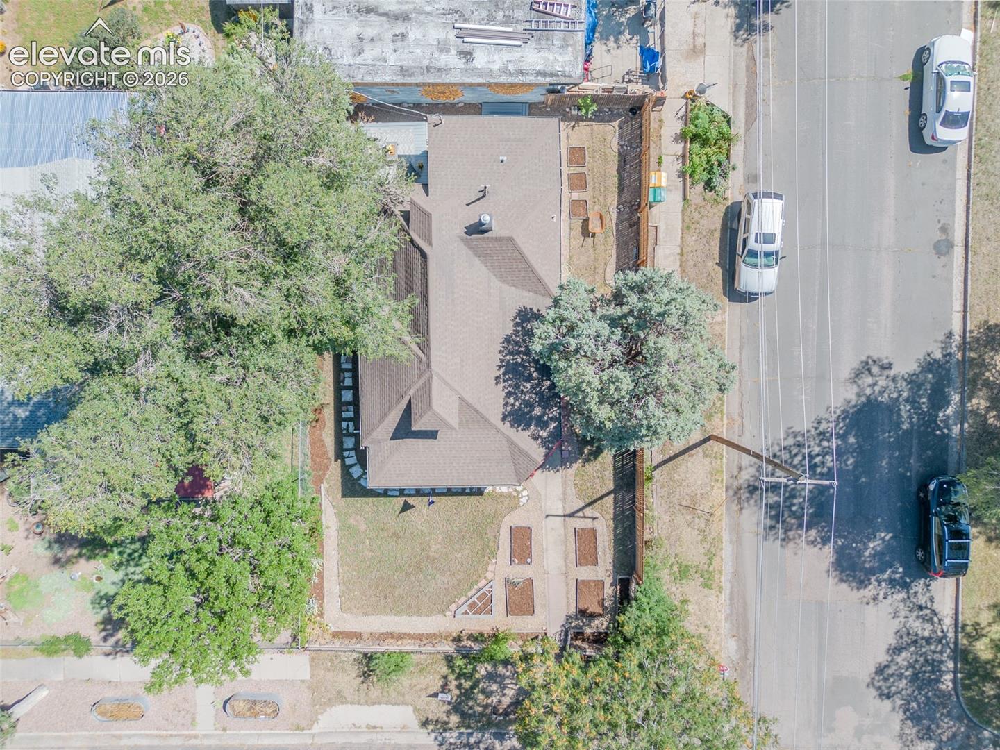 Listing photo 40 for 2701 Wood Avenue