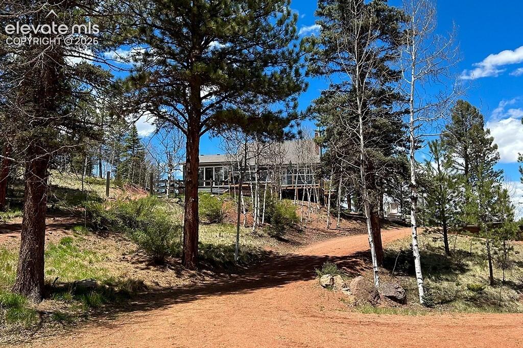 Listing photo 2 for 83 Pika Creek Trail