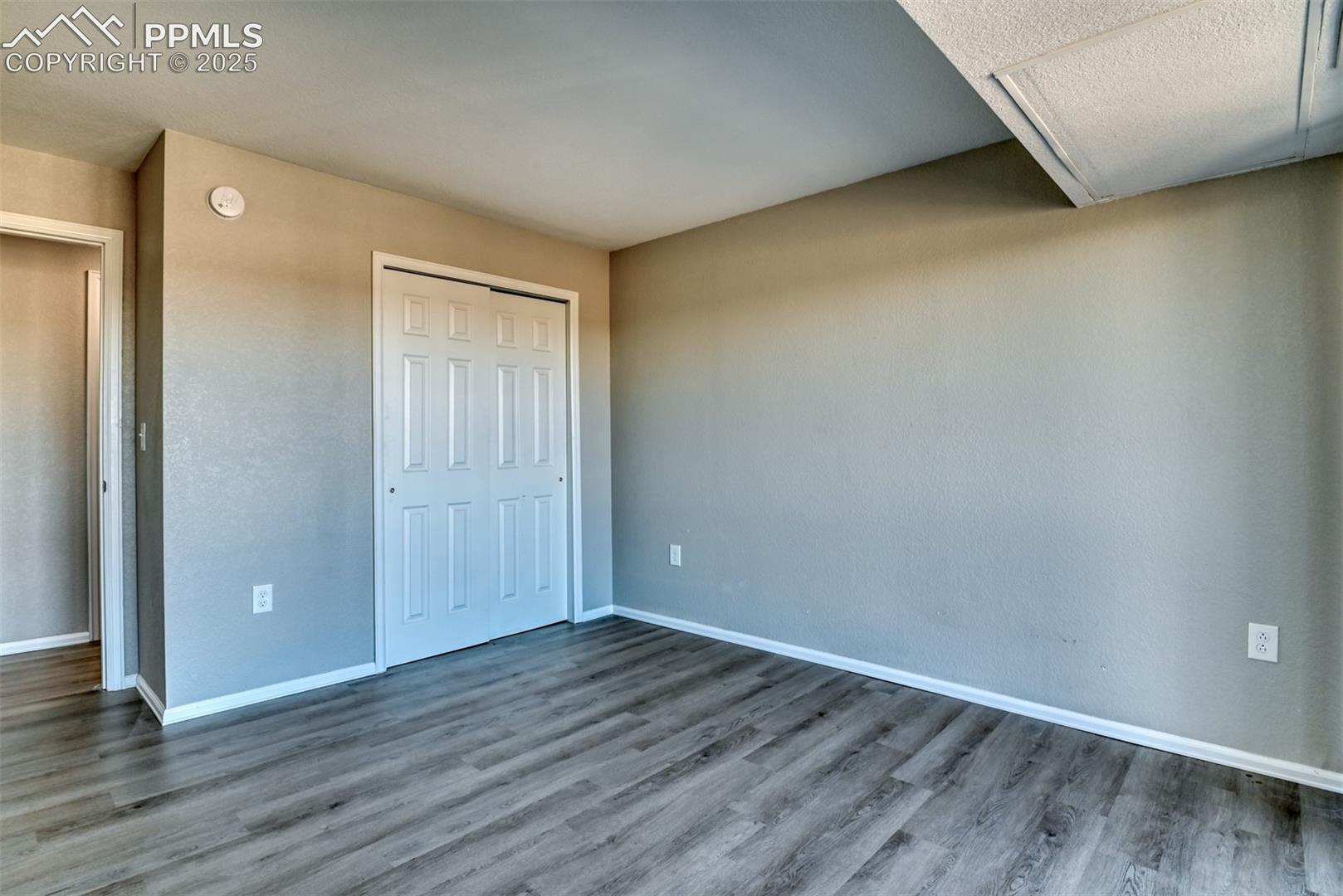 411 Lakewood Circle, photo 16