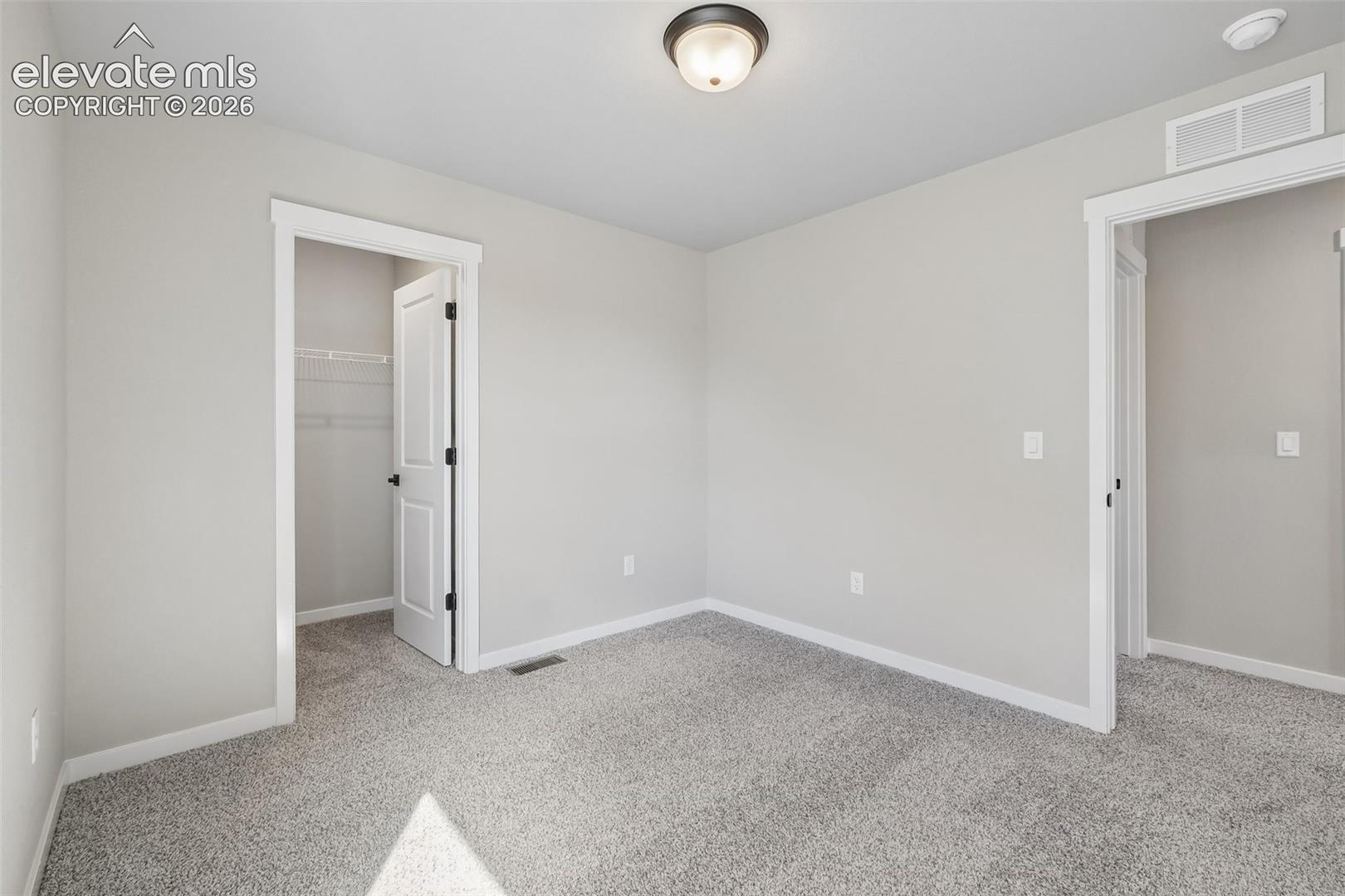 Listing photo 20 for 9696 Blaurock Drive