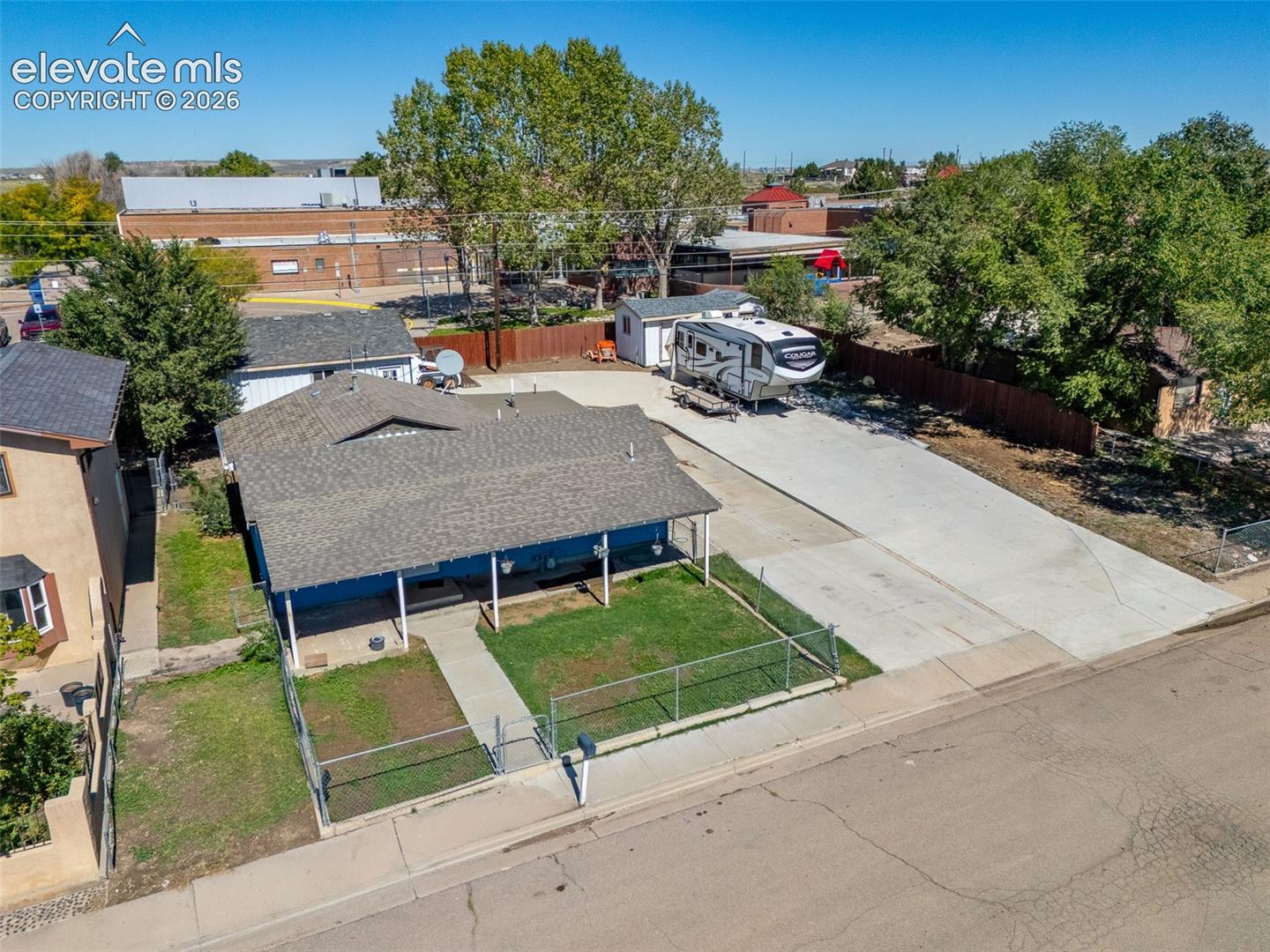 Listing photo 31 for 2805 E 16th Street