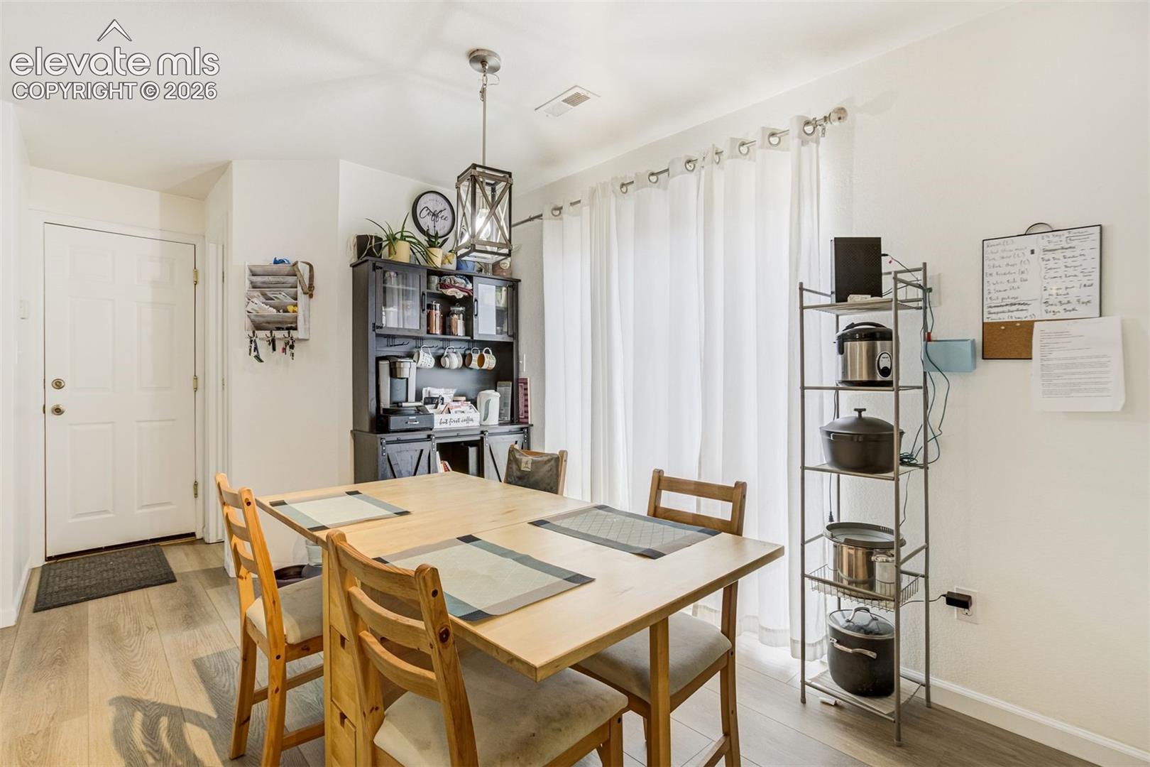 Listing photo 11 for 6305 Rockville Drive