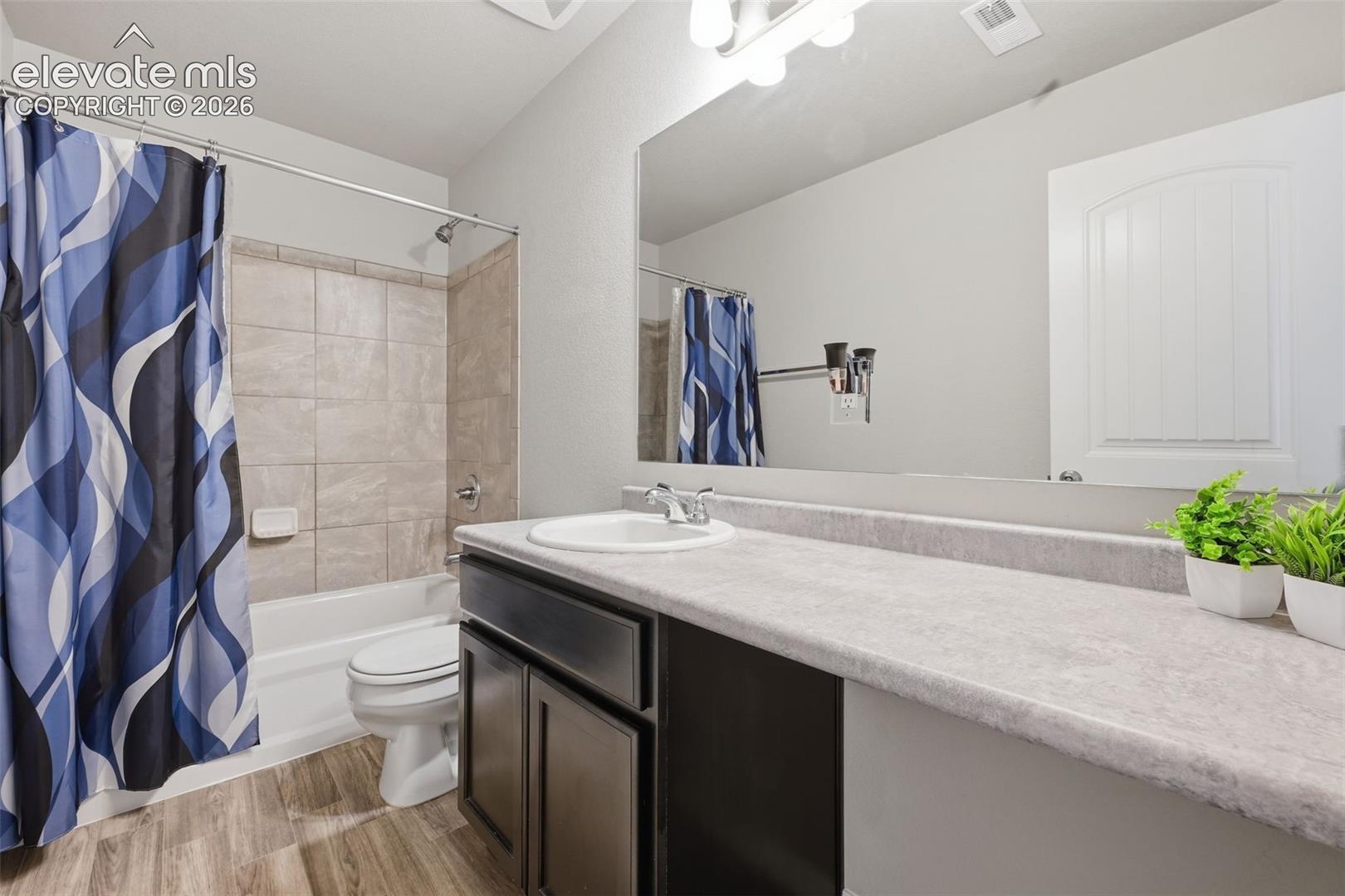 Listing photo 32 for 4652 Amazonite Drive
