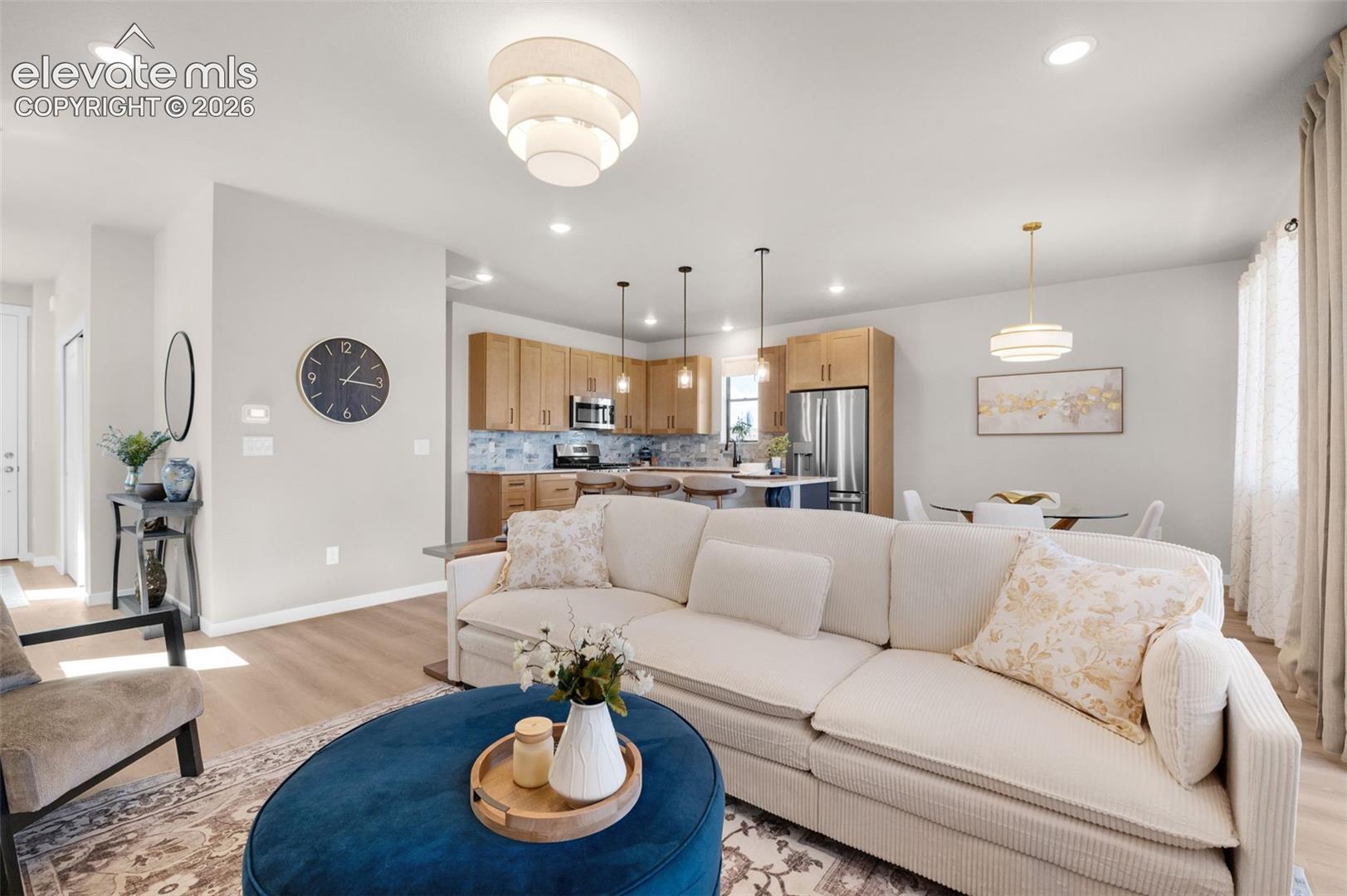Listing photo 6 for 11047 Shelter Creek Drive