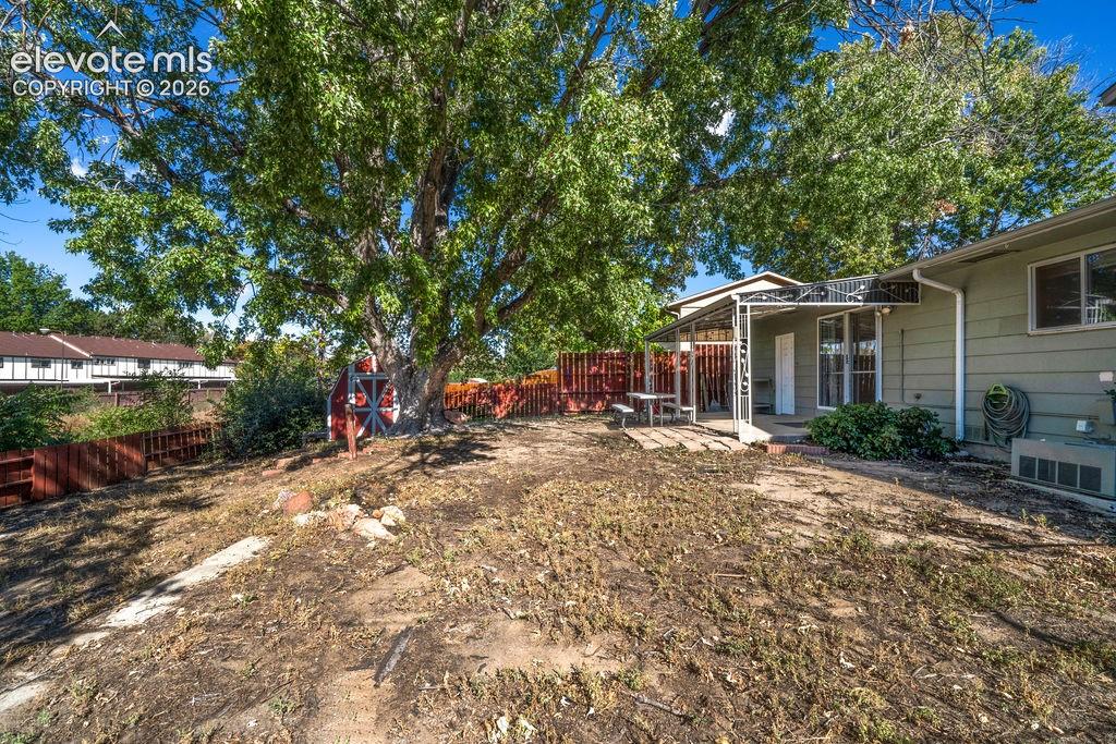 Listing photo 34 for 2014 Wold Avenue
