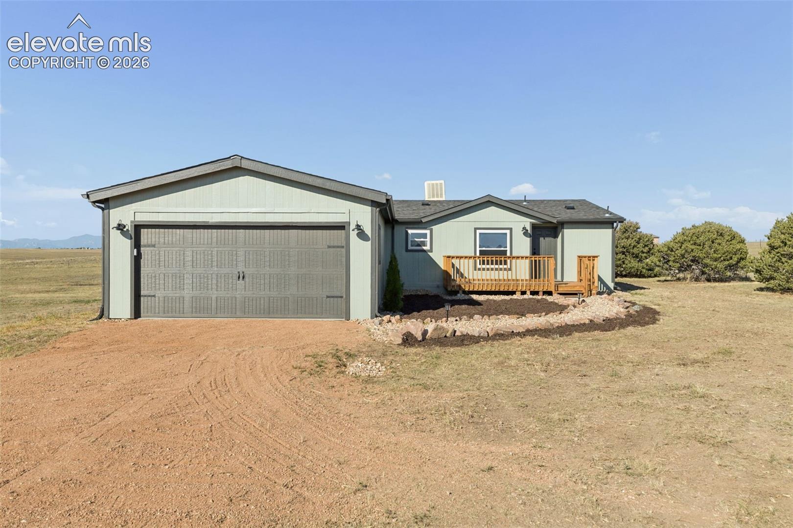 Listing photo 7 for 5510 Whipshaw Road