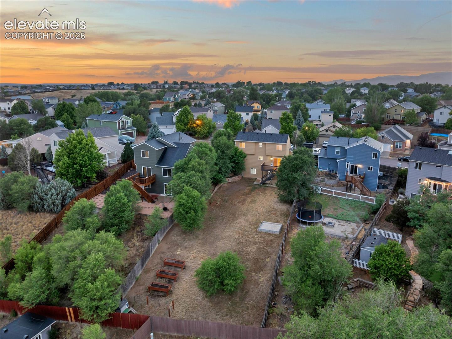 Listing photo 46 for 1204 White Stone Way