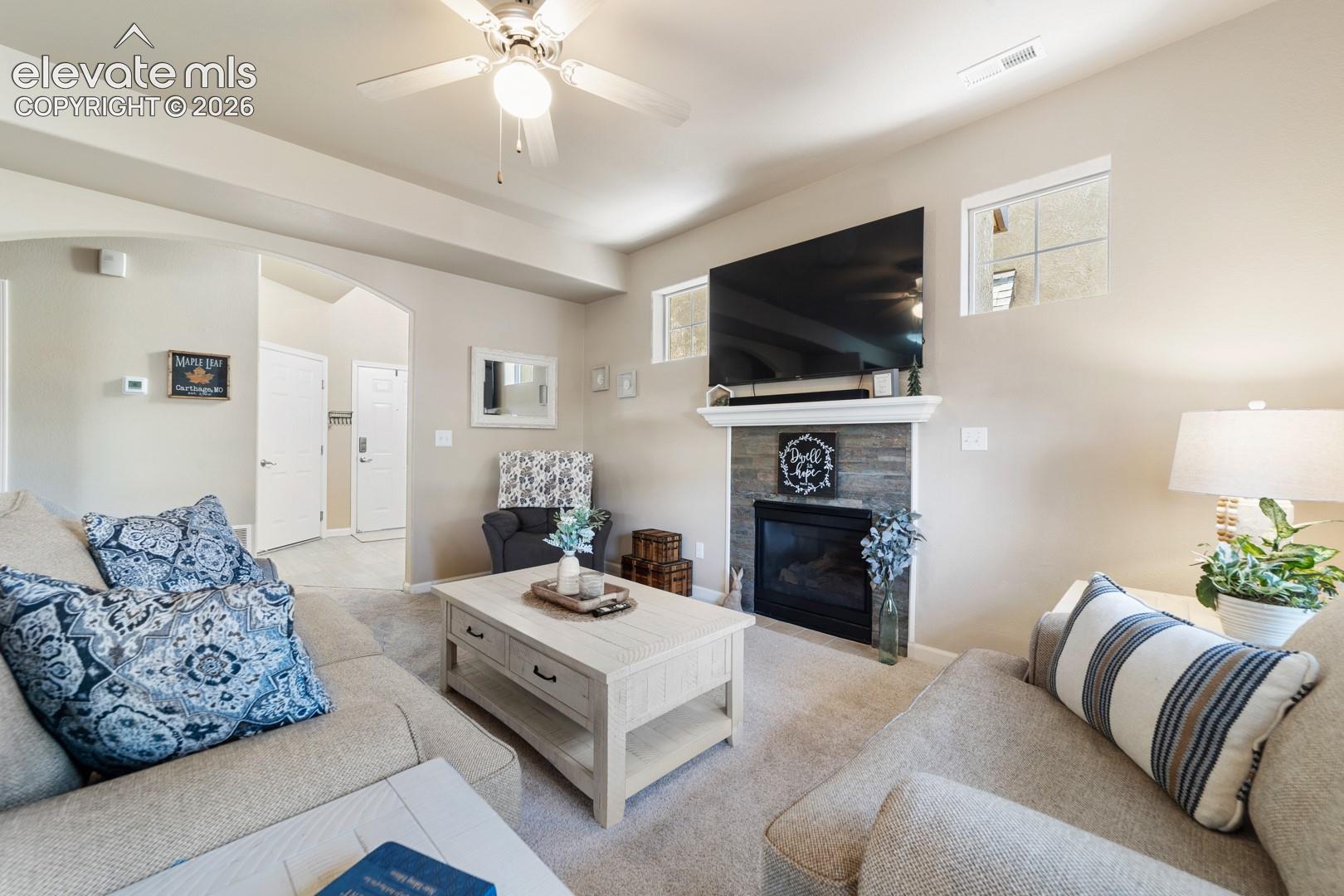 Listing photo 5 for 4319 Alder Springs View