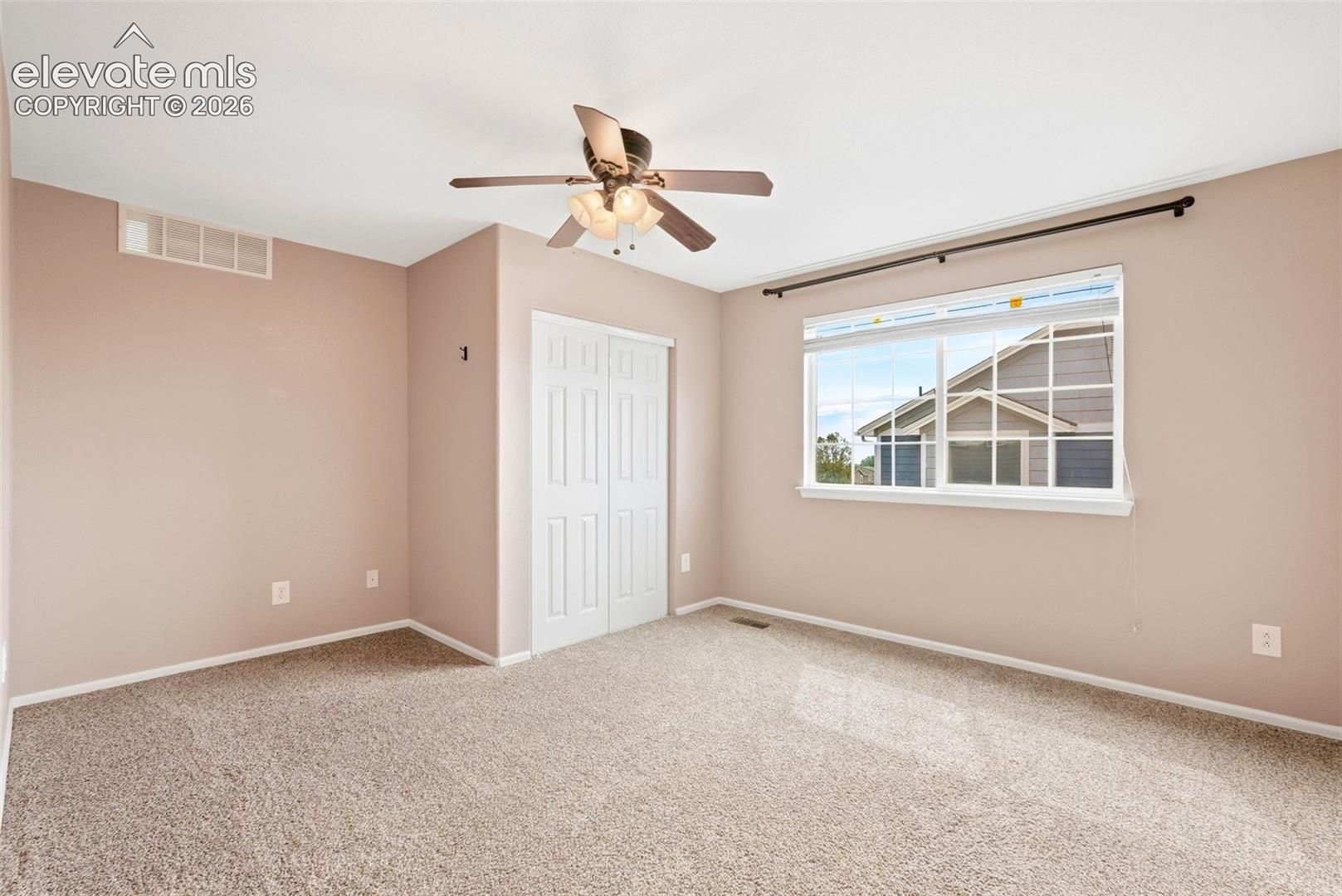 Listing photo 25 for 8931 Oakmont Road