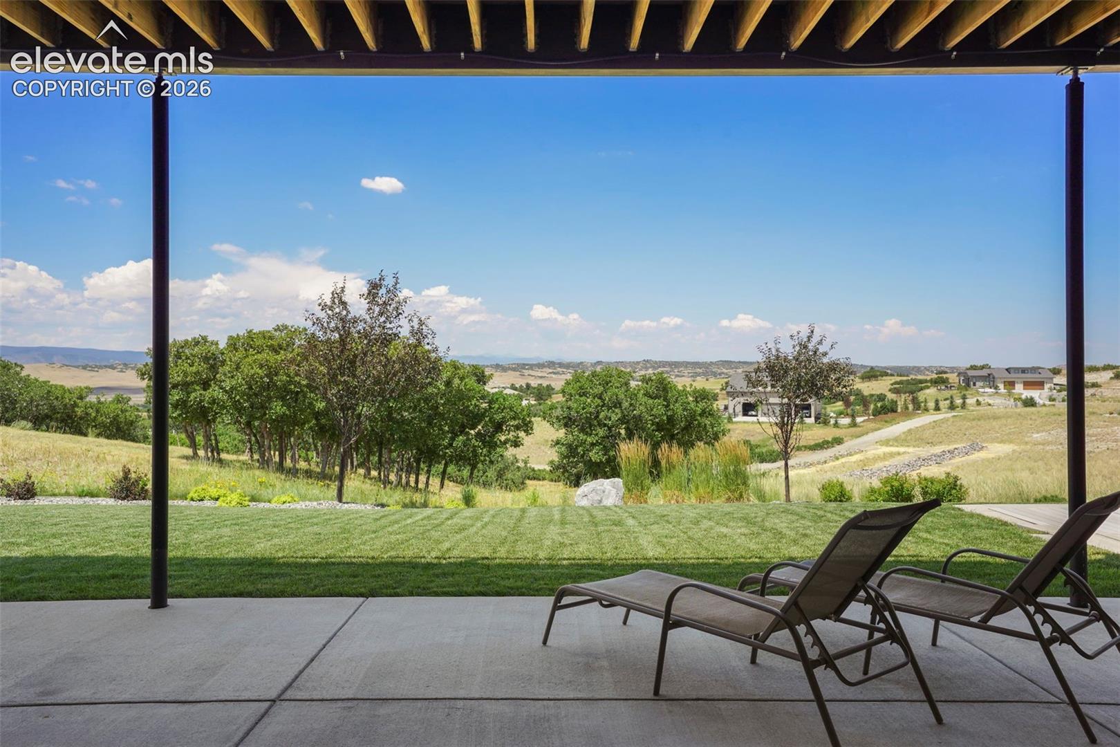 Listing photo 30 for 1555 King Mick Court