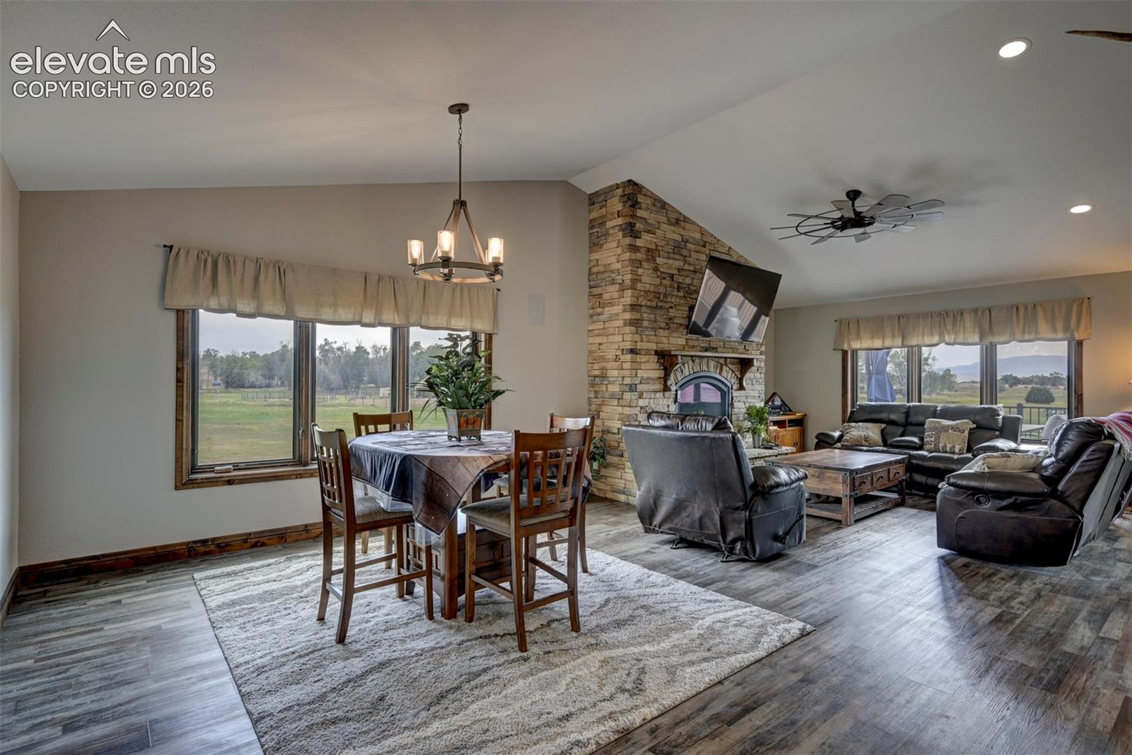 Listing photo 16 for 10130 Shumway Road