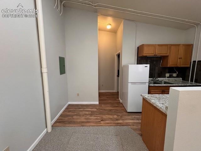Listing photo 31 for 217 W Masonic Avenue