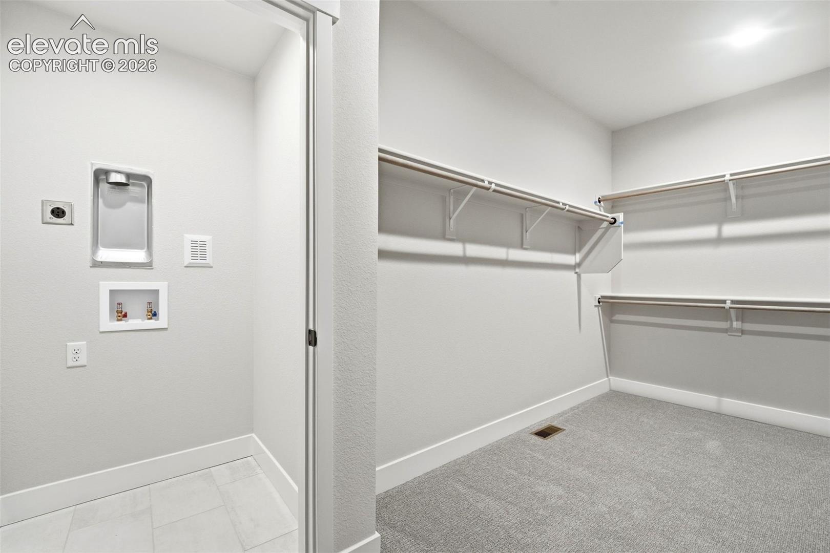 Listing photo 23 for 2453 Sangria Court