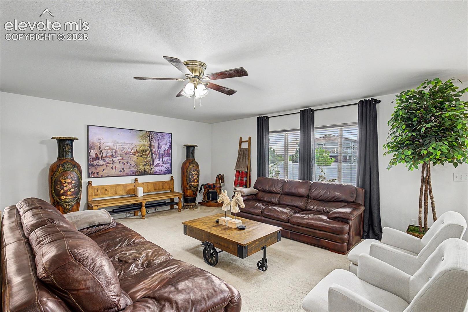 Listing photo 7 for 7716 Candlelight Lane