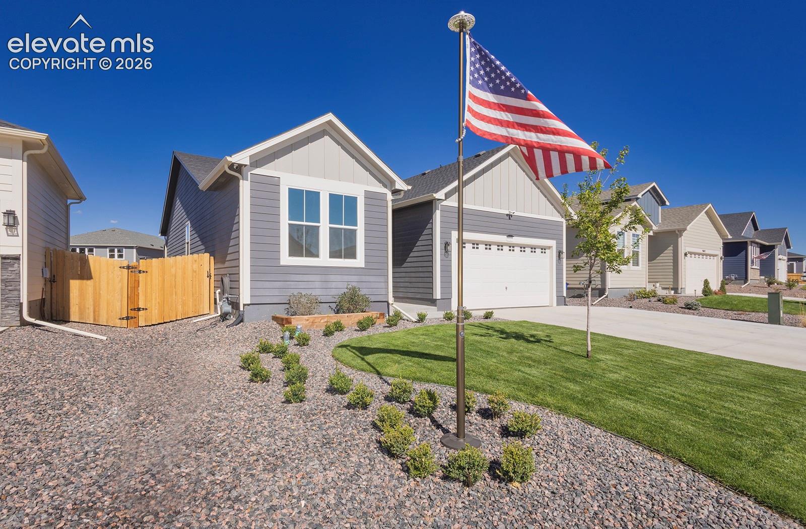 Listing photo 3 for 9828 Pennycress Drive