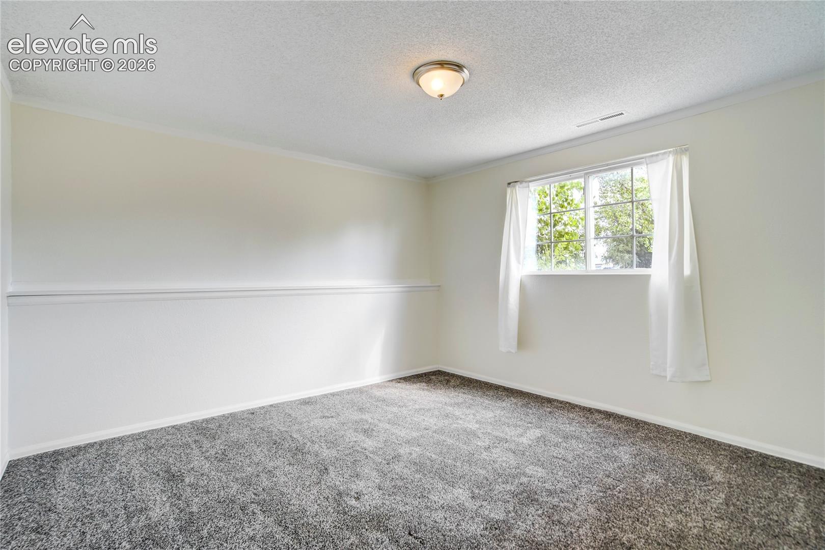 4340 Drummond Street, photo 31
