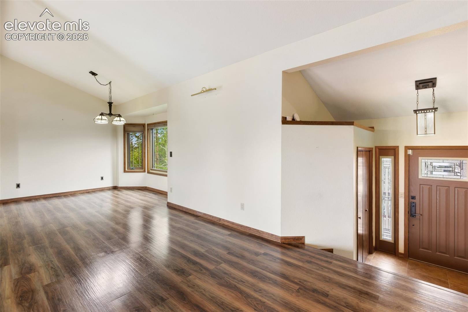 Listing photo 11 for 1231 Telemark Drive