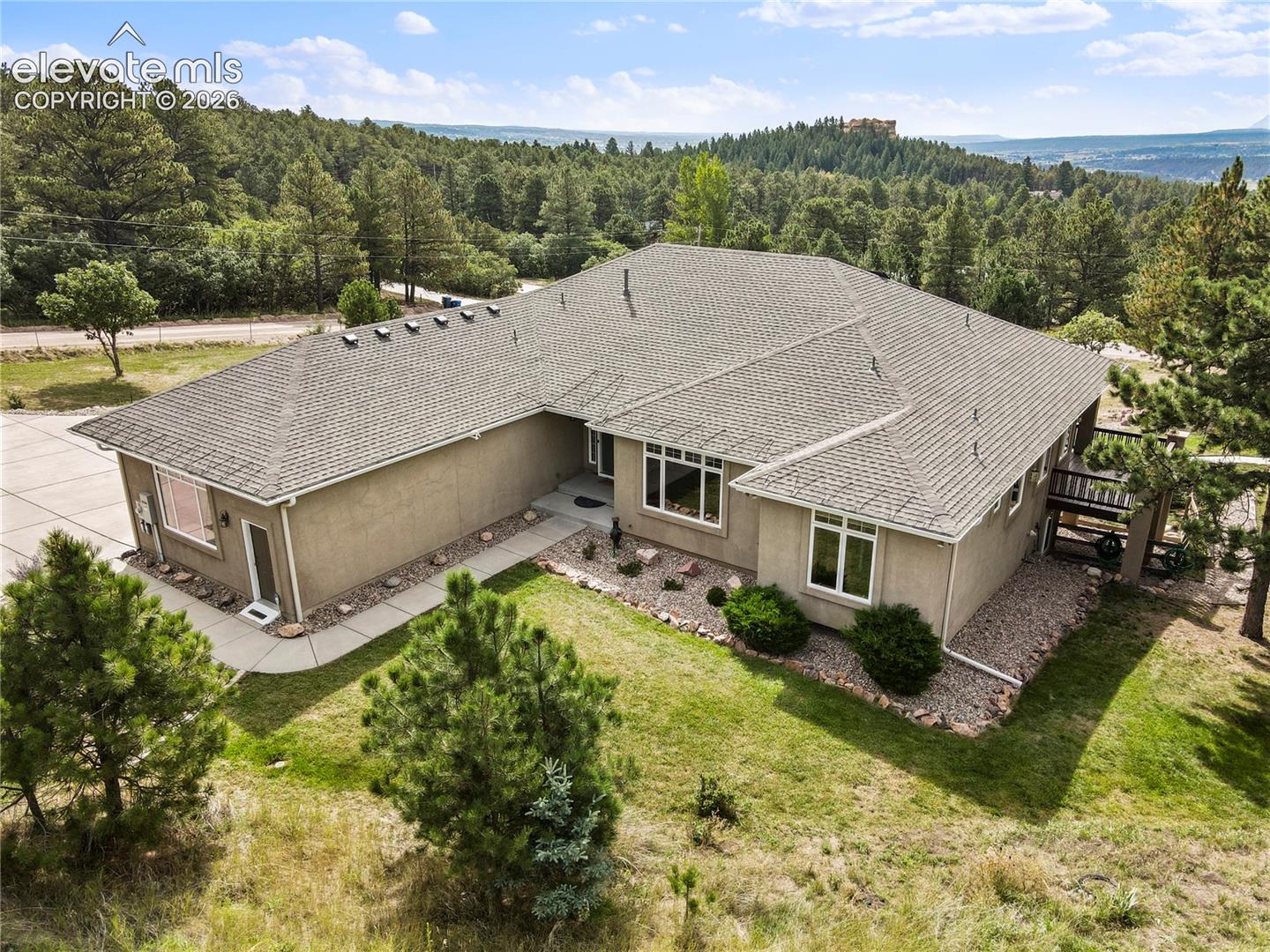 Listing photo 40 for 3290 Hamal Circle