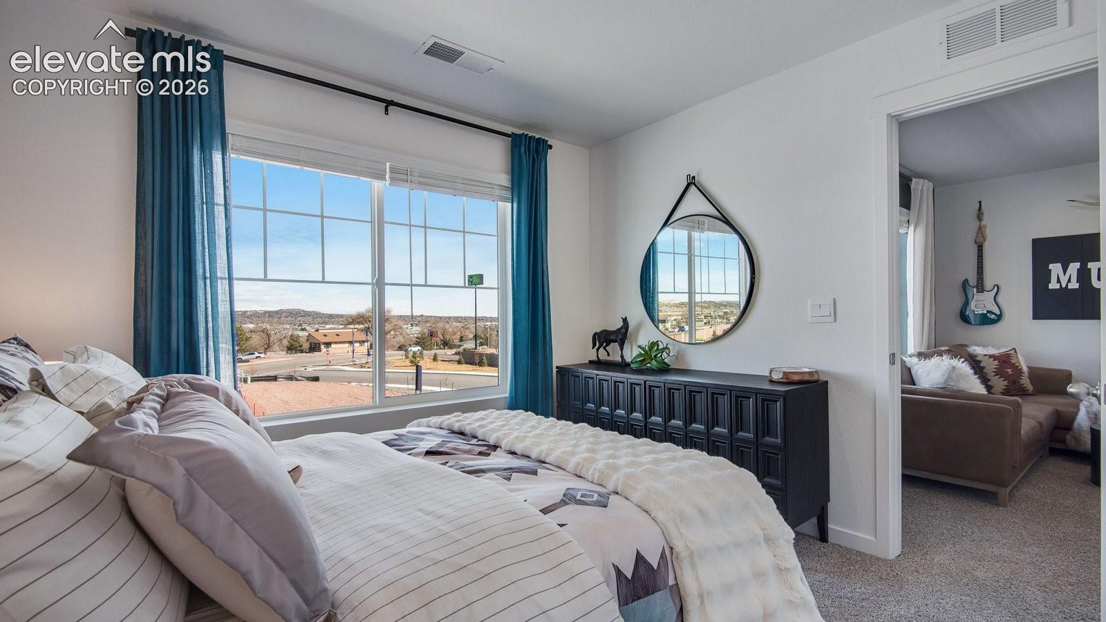 Listing photo 18 for 3645 Glenna Place