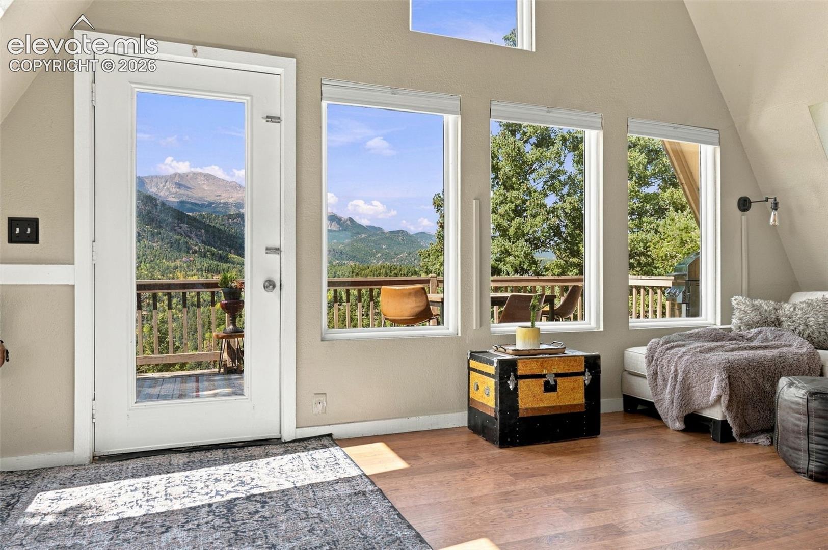 Listing photo 2 for 6840 Eagle Mountain Road