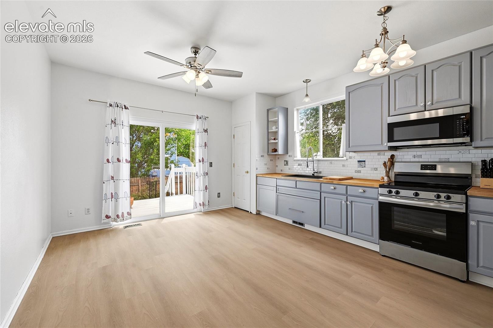 Listing photo 6 for 7608 Barn Owl Drive