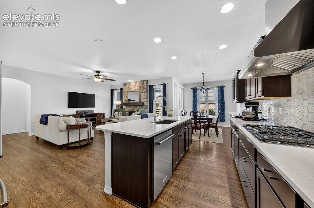 Listing photo 15 for 12638 Windingwalk Drive