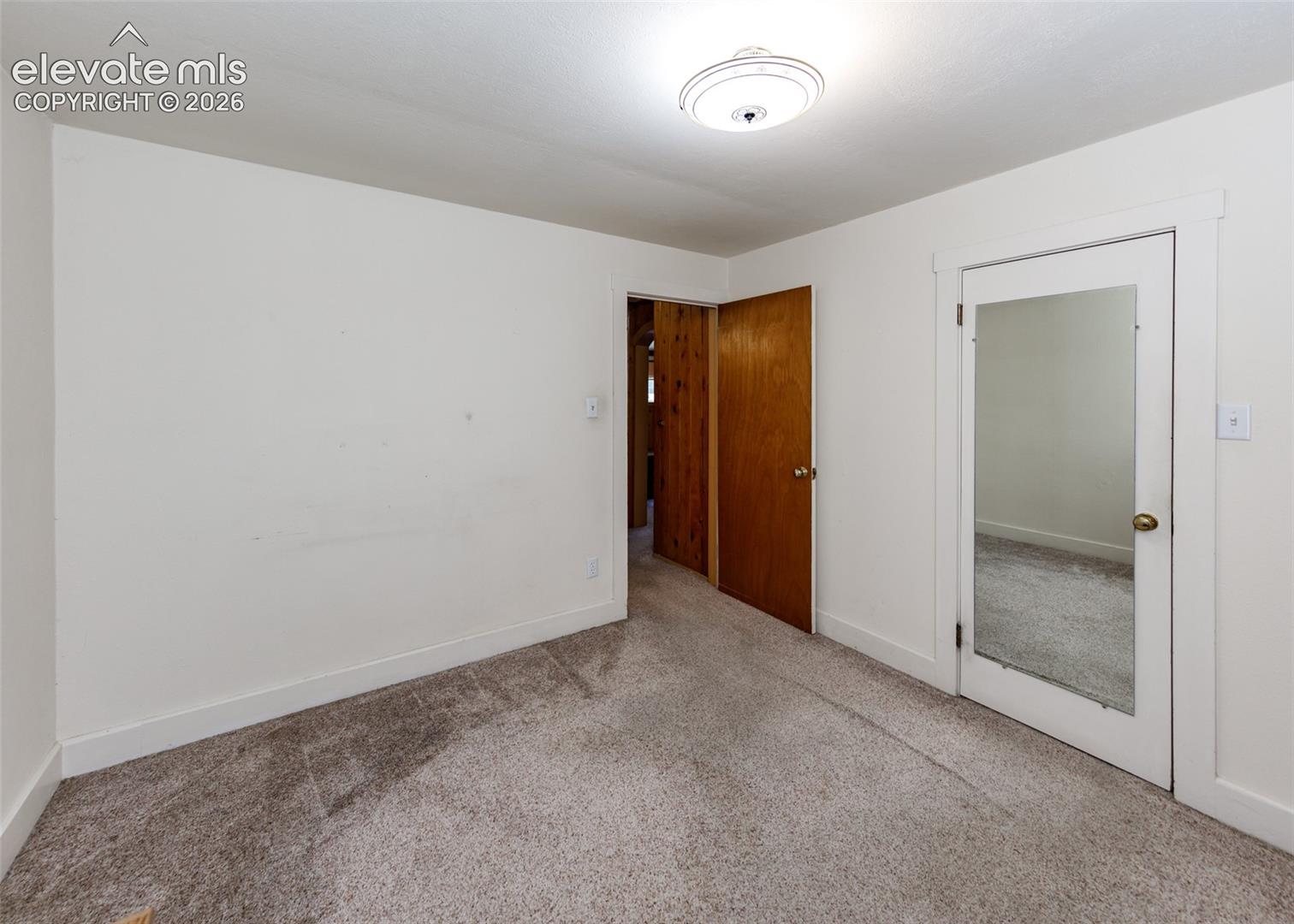 505 Gunnison Avenue, photo 18
