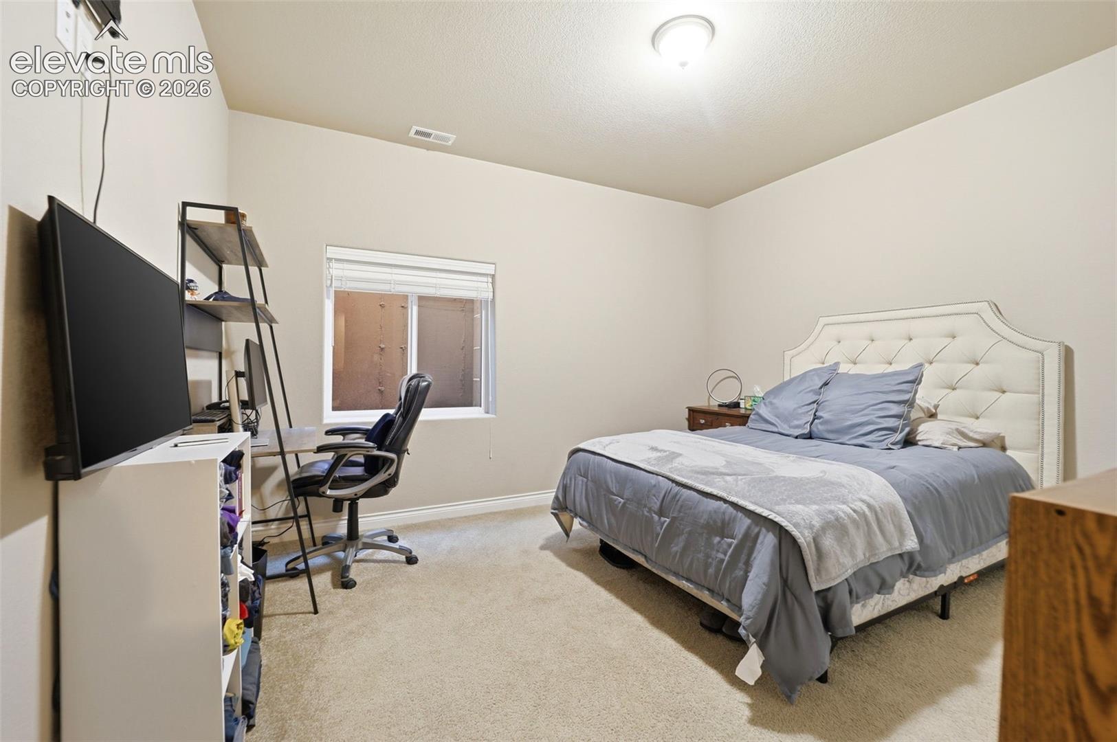 Listing photo 24 for 9982 Golf Crest Drive