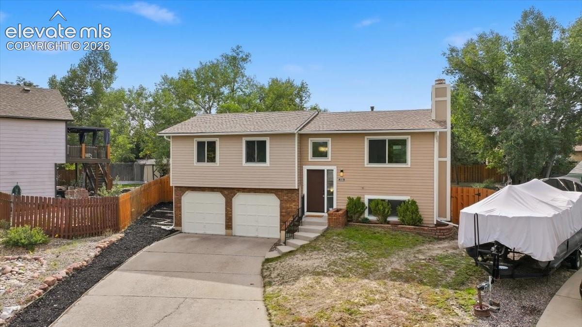 3835 Dewpoint Drive, photo 3