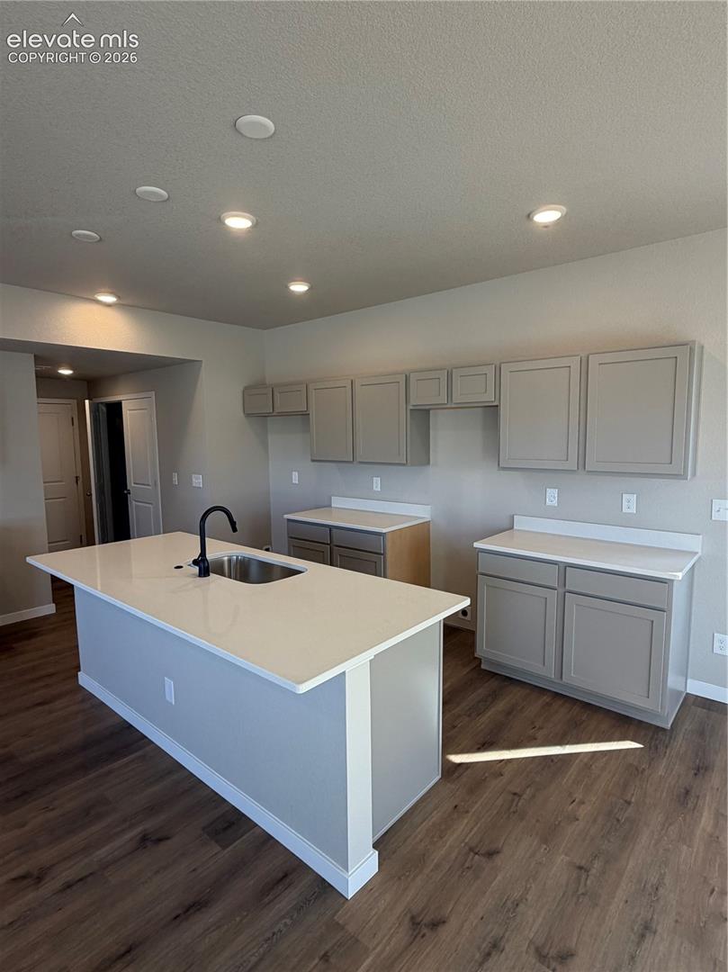 Listing photo 6 for 5320 Bolte Grove