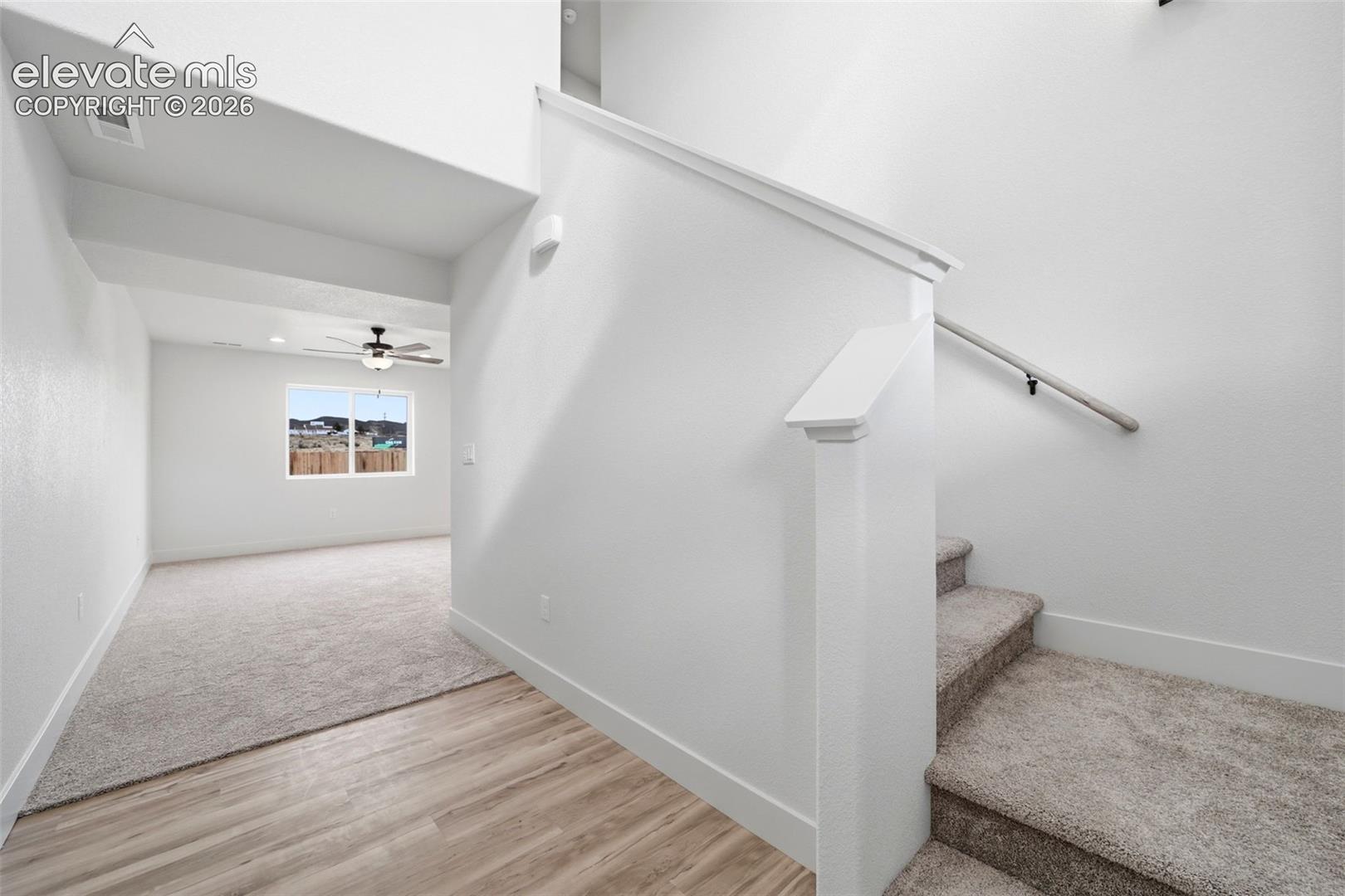 Listing photo 4 for 830 Keystone Loop