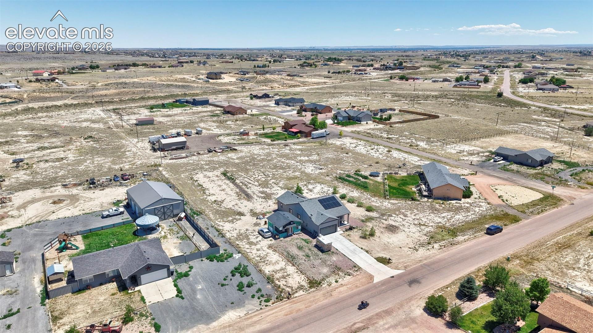 Listing photo 35 for 1114 E Laramie Avenue