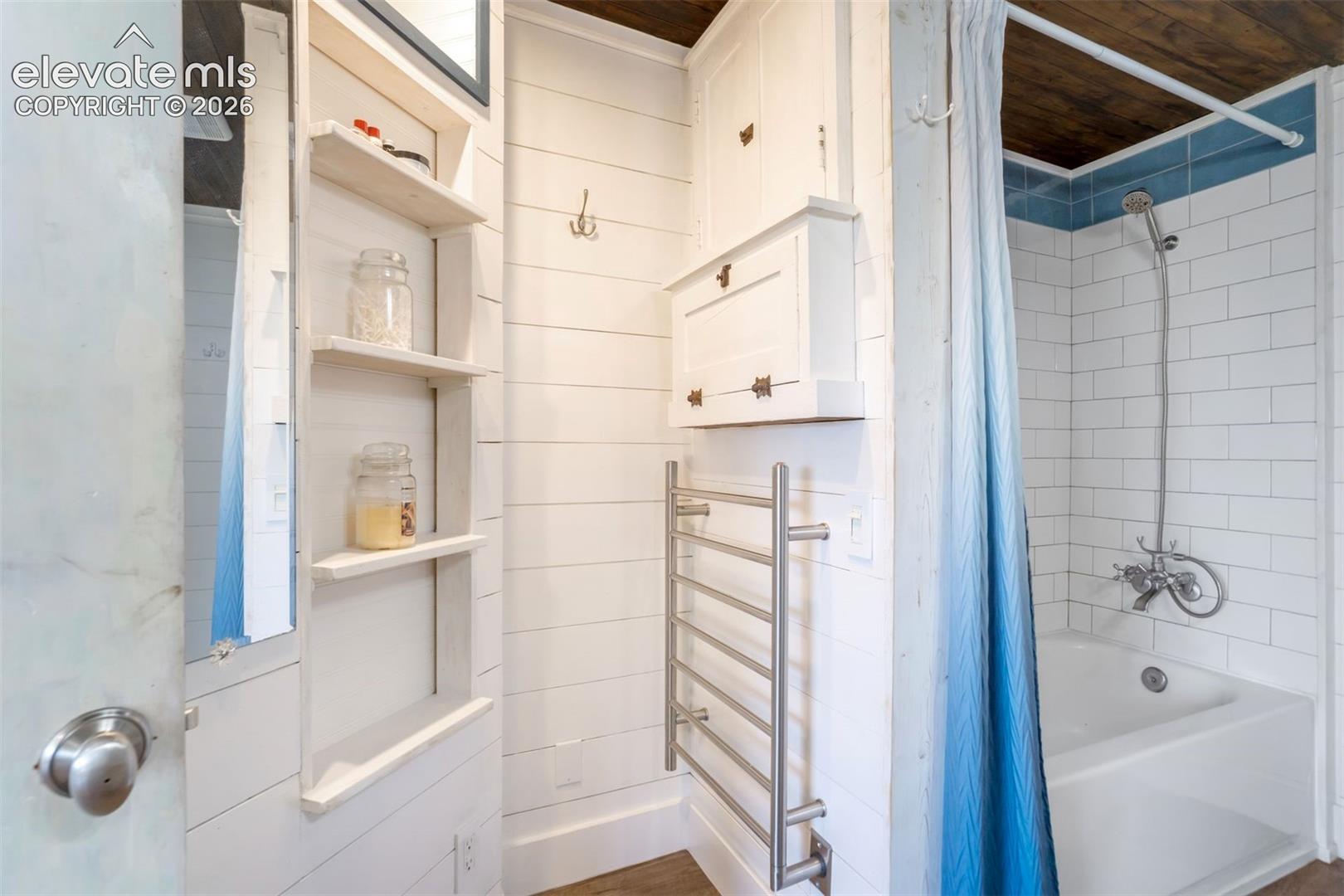 Listing photo 19 for 405 N Baldwin Street