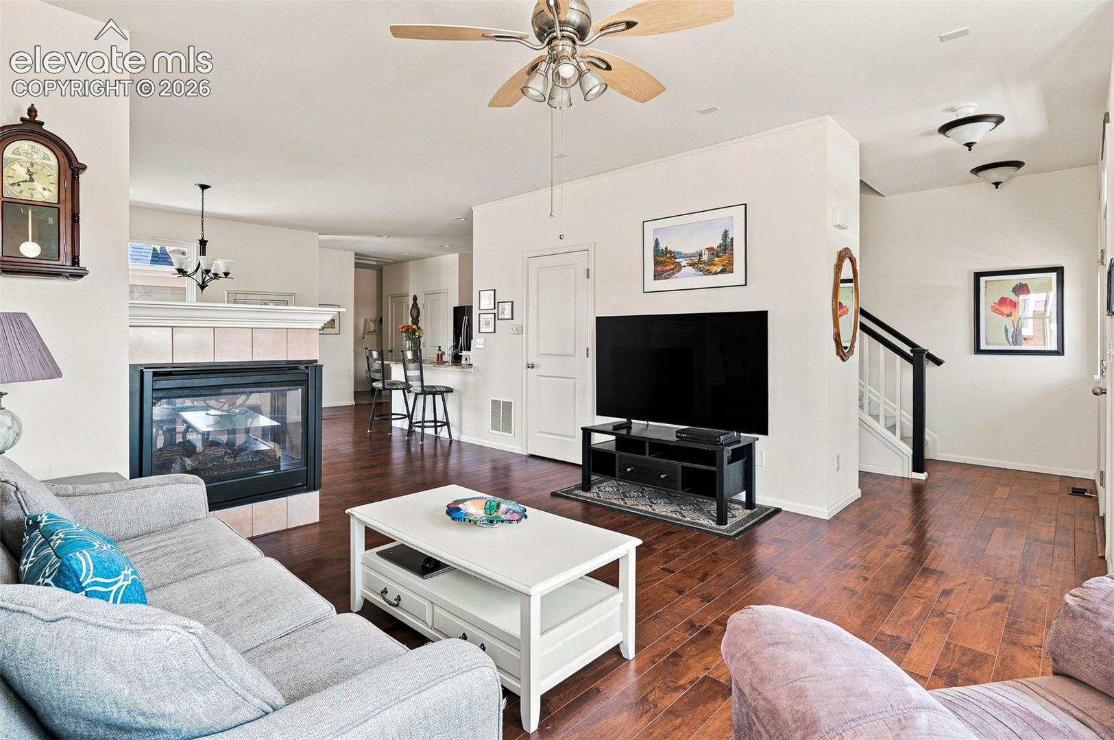 Listing photo 4 for 4298 N Meadows Drive