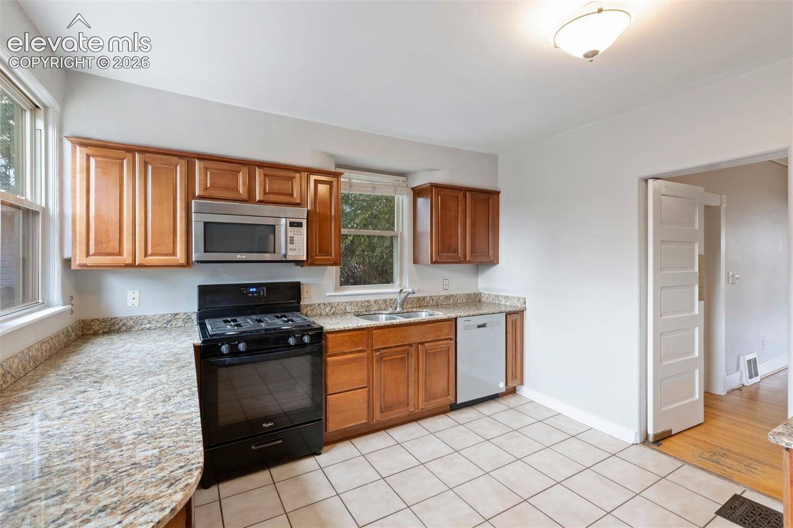 Listing photo 19 for 2309 N Nevada Avenue