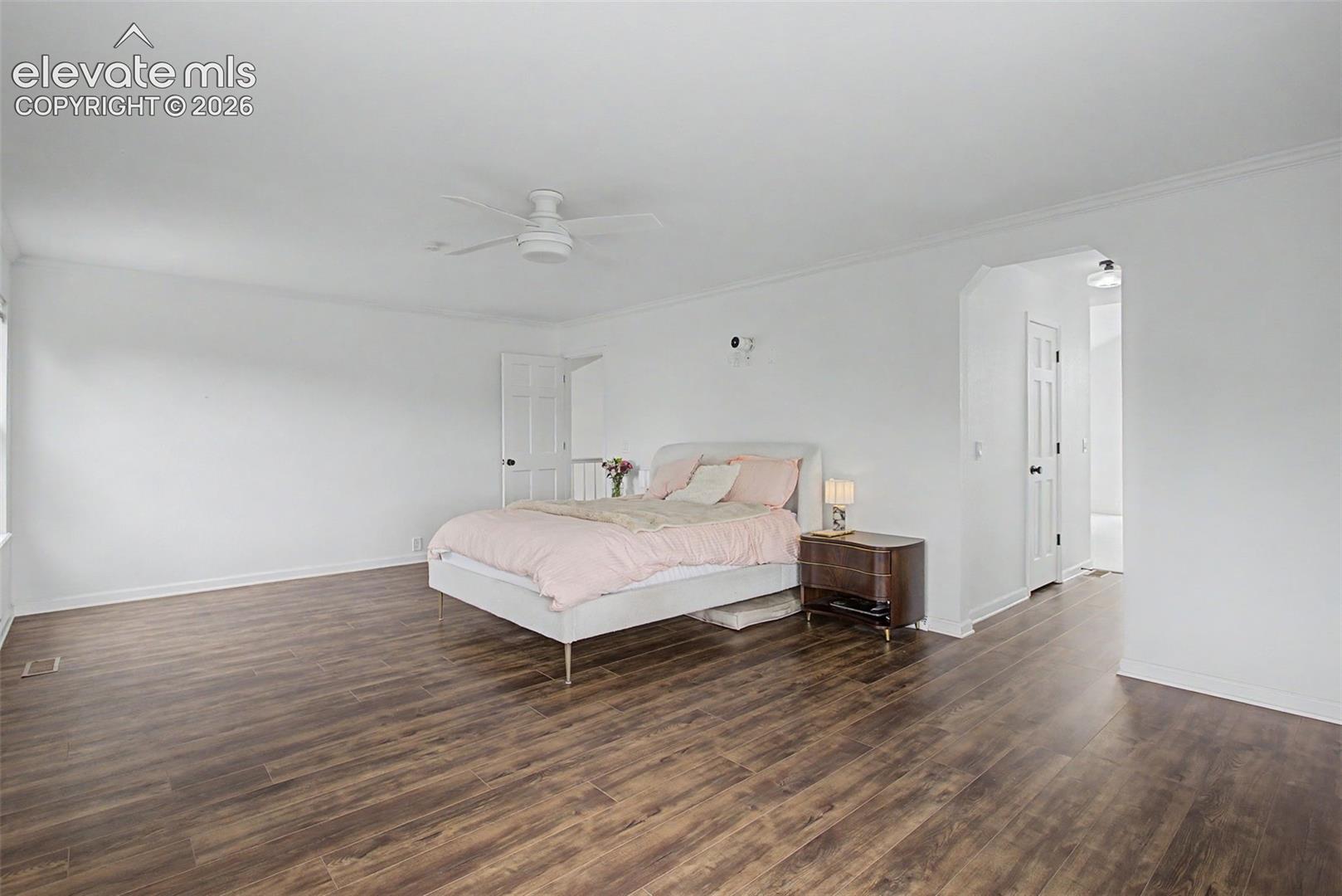 Listing photo 20 for 8335 Ashford Court