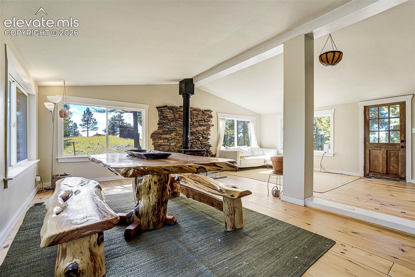 Listing photo 11 for 176 Chalk Circle Trail