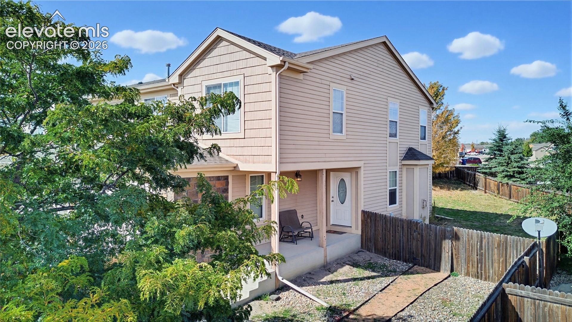 Listing photo 5 for 6644 Gelbvieh Road
