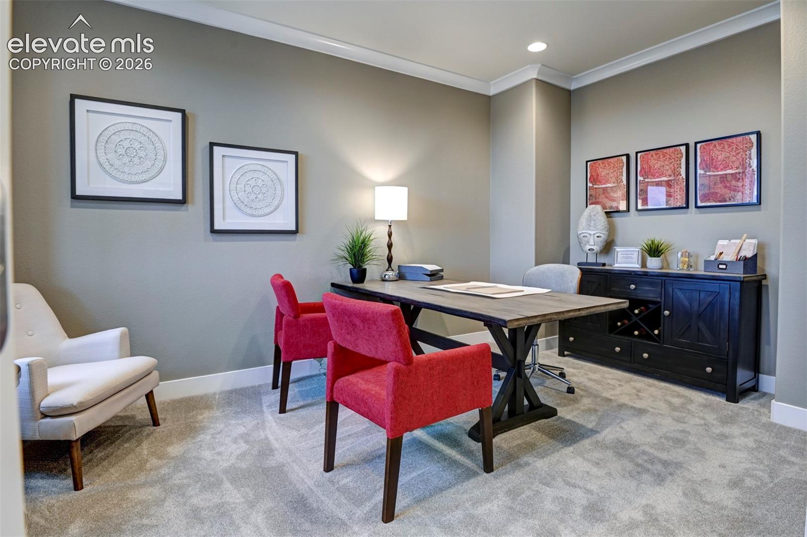 Listing photo 3 for 9685 Warrick Street
