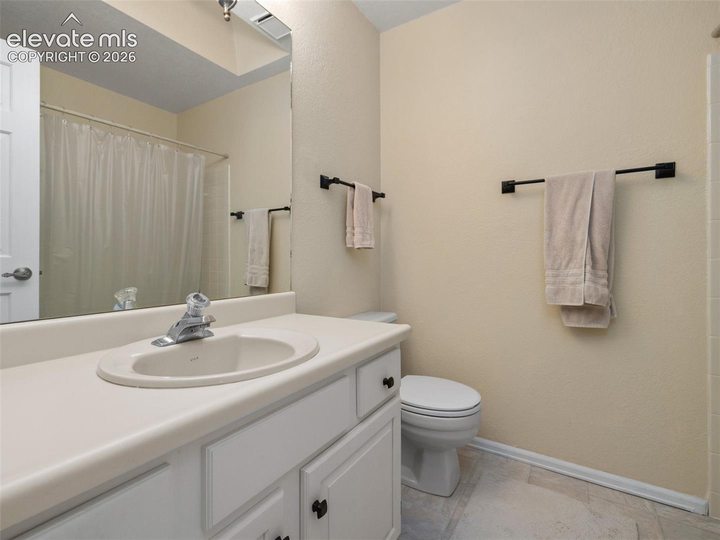 Listing photo 22 for 2525 Ramsgate Terrace