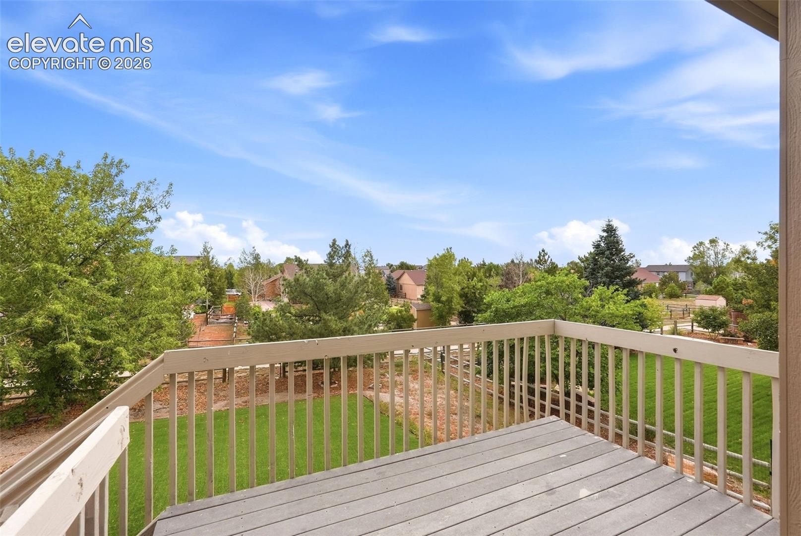 Listing photo 45 for 8931 Oakmont Road