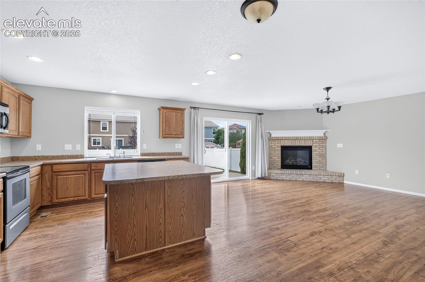 Listing photo 19 for 7935 Campground Drive