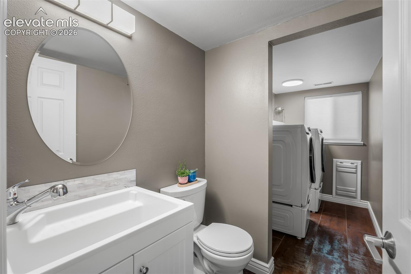 Listing photo 36 for 7810 Conifer Drive