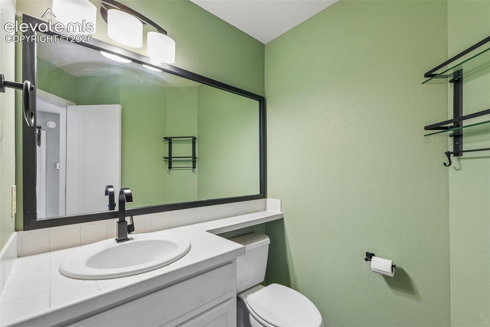 Listing photo 12 for 6065 Fescue Drive