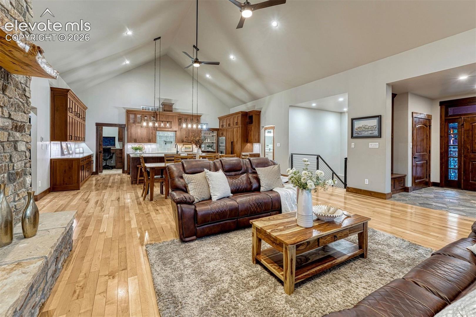 2751 Mountain Glen Court, photo 10