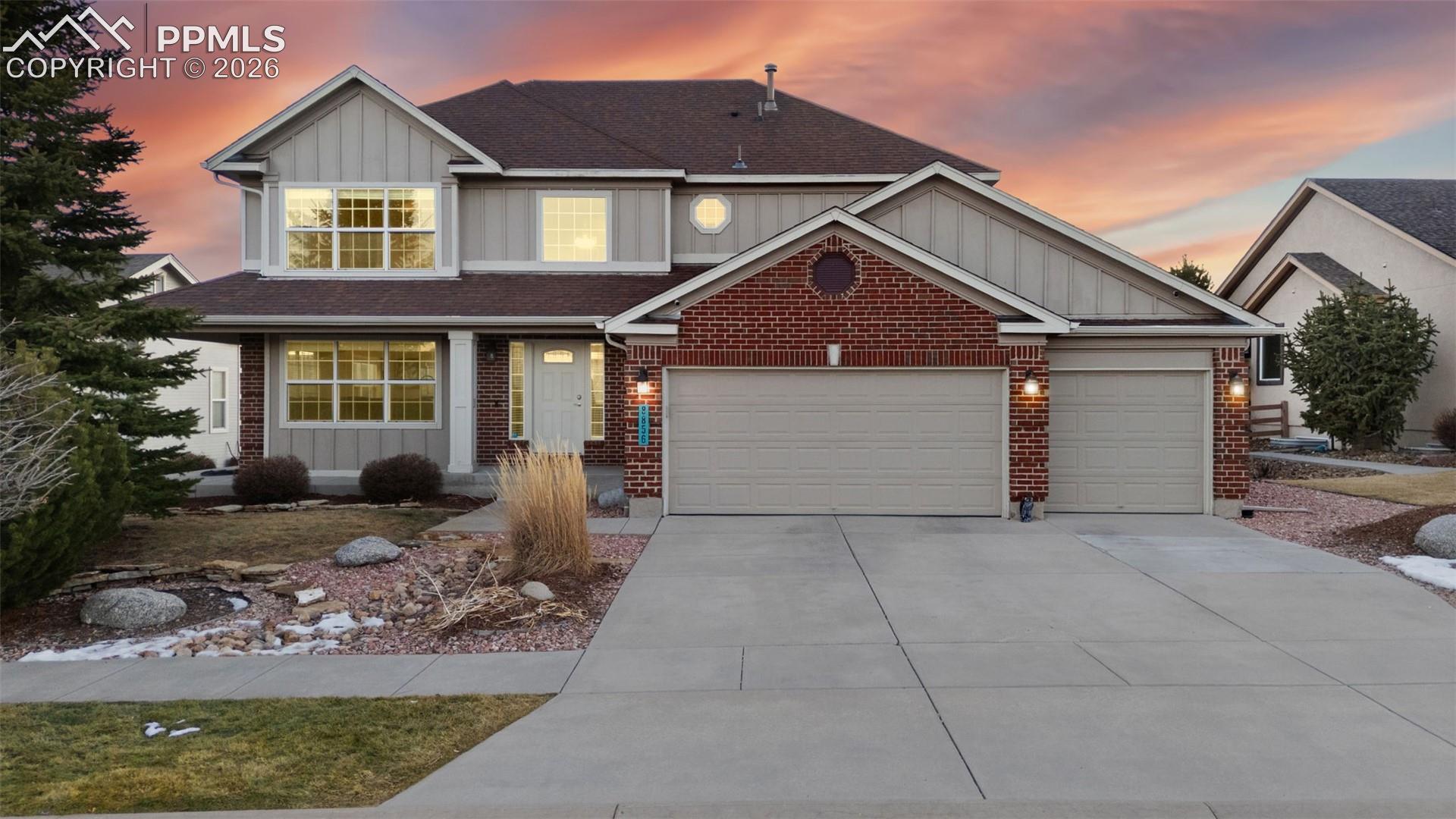 8856 Country Creek Trail