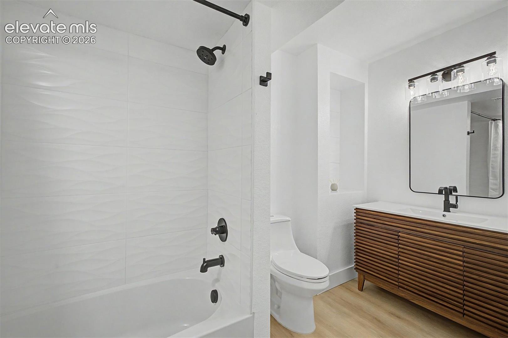Listing photo 36 for 5423 Lions Gate Lane