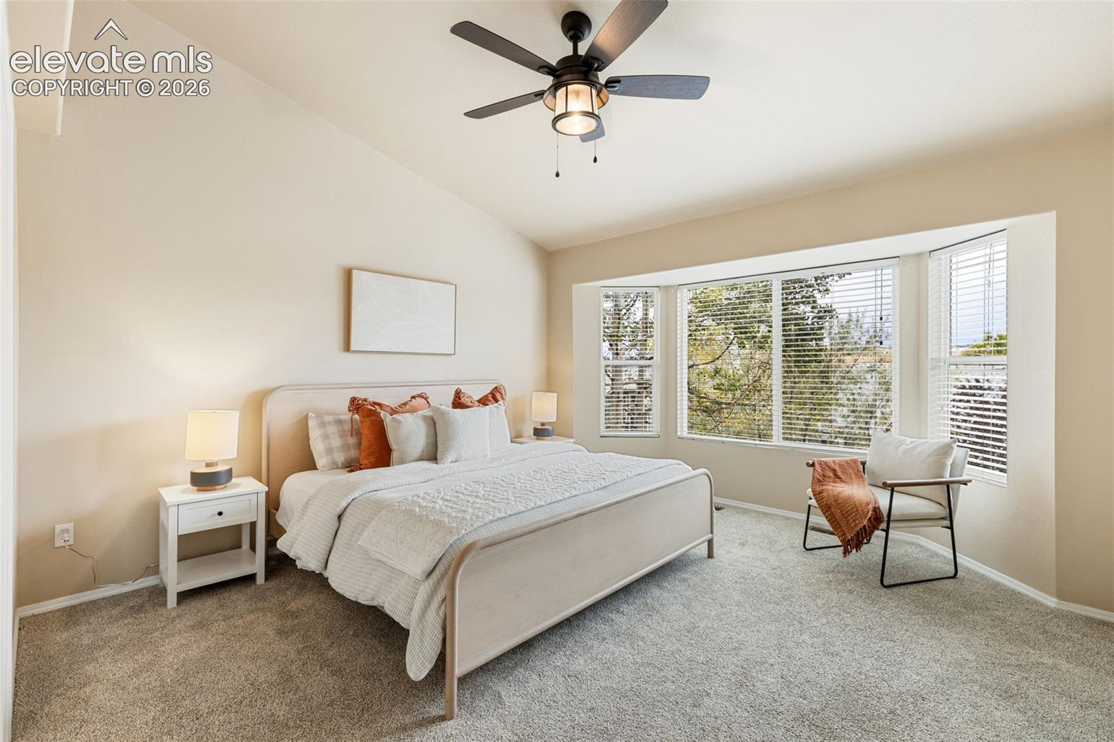 Listing photo 13 for 6689 Showhorse Court