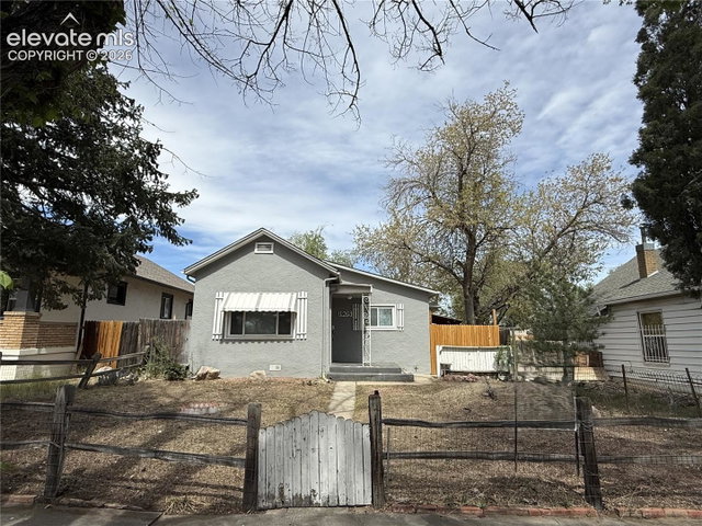 1905 E 8th Street — listing photo