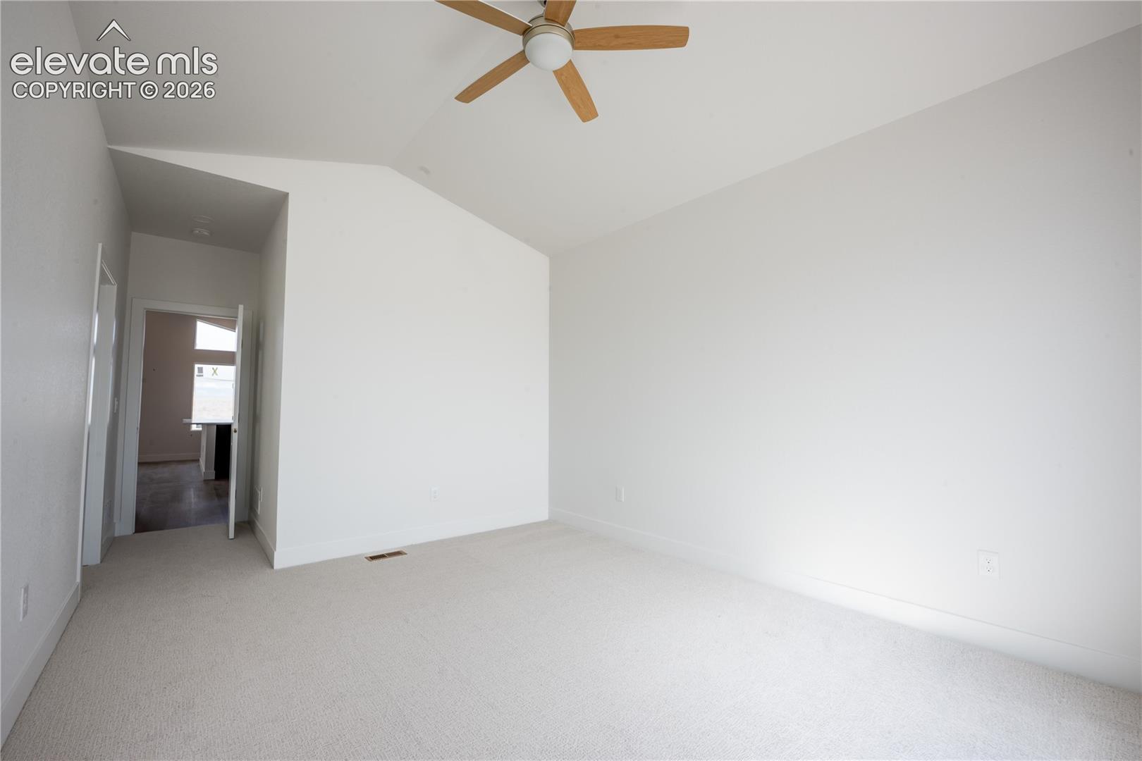 Listing photo 8 for 9335 S Peyton Highway